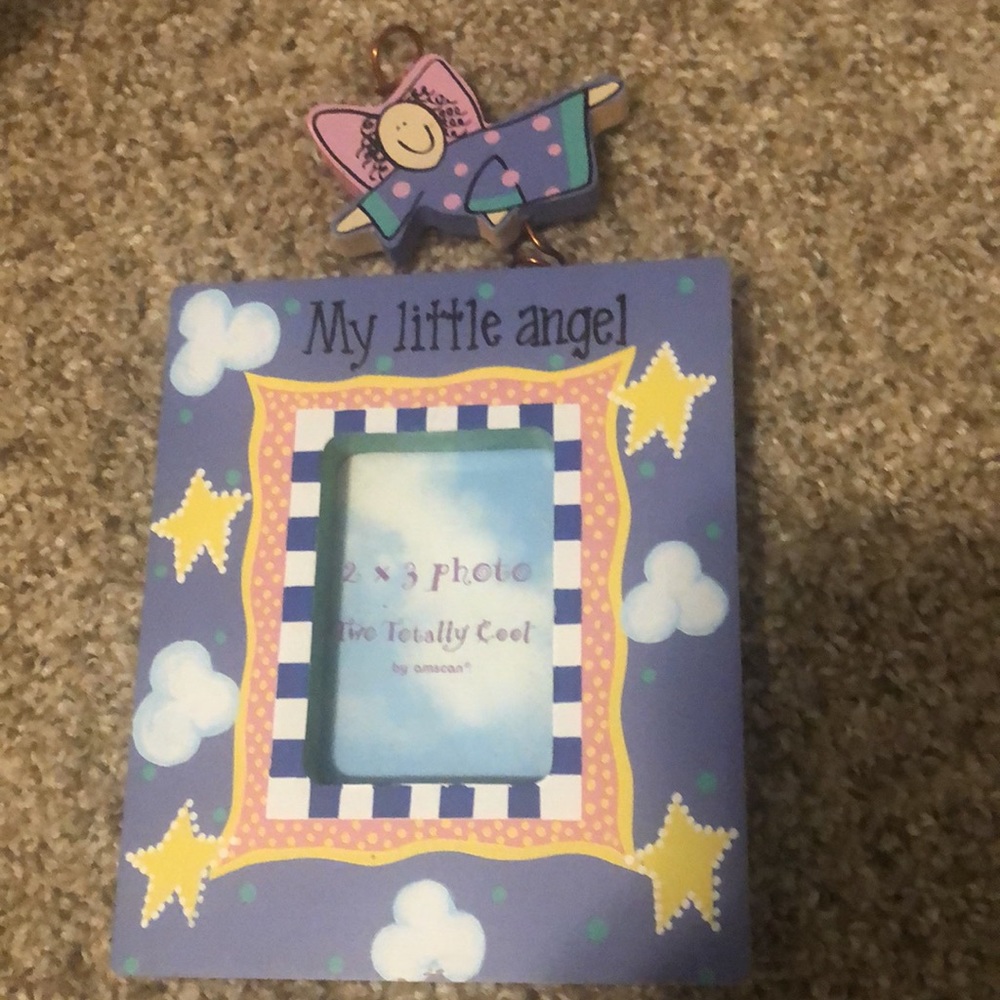 Two 2x3 decorative frames - Picture 2 of 6